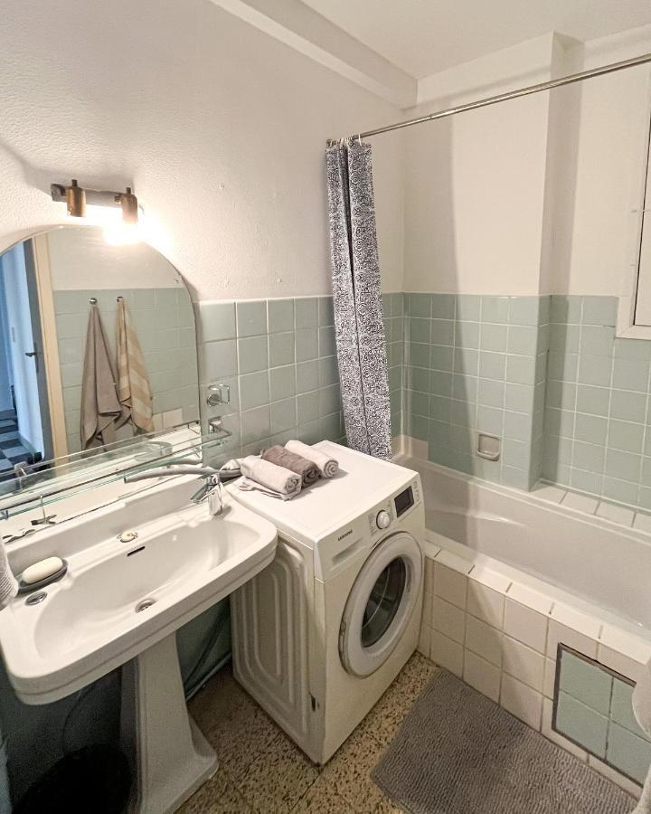 Cosy Two Bedroom Apartment In ブリュッセル エクステリア 写真
